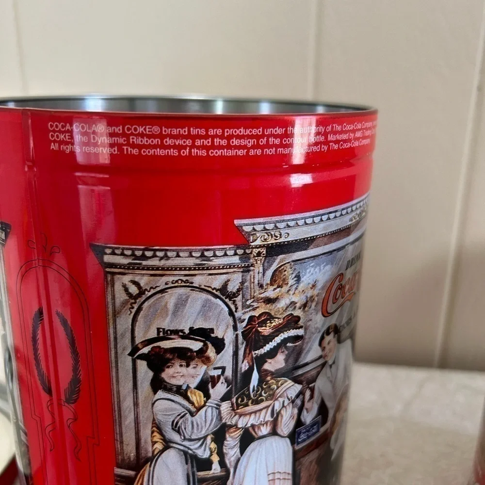 Vintage Coca-Cola Coke Set of 2 Tins 1993 & 1995 Collectible